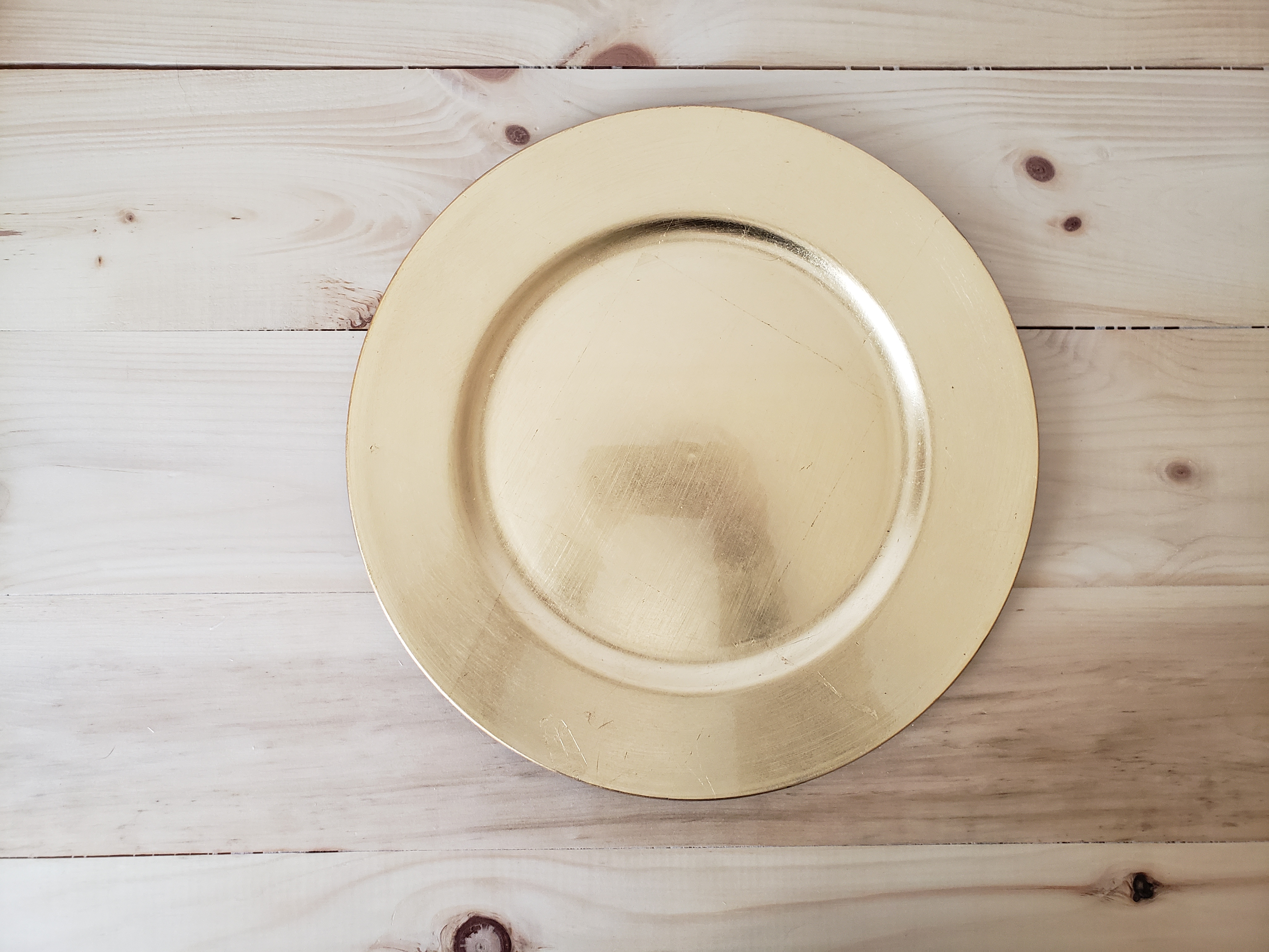 Gold Acrylic Charger Plate
