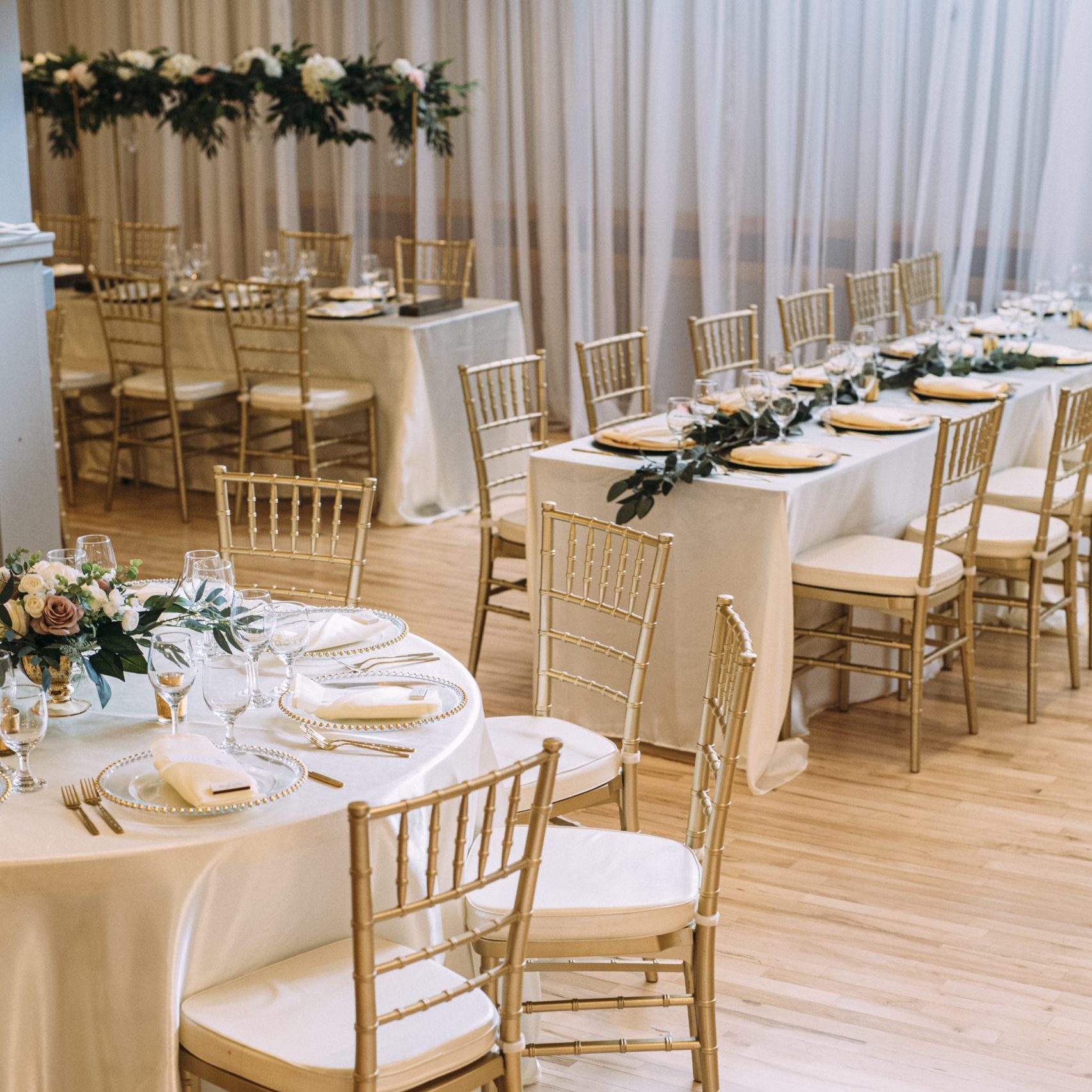 wood chiavari chairs for rent